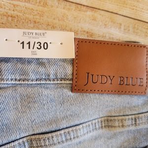 Judy Blue Women's Light Blue Jeans